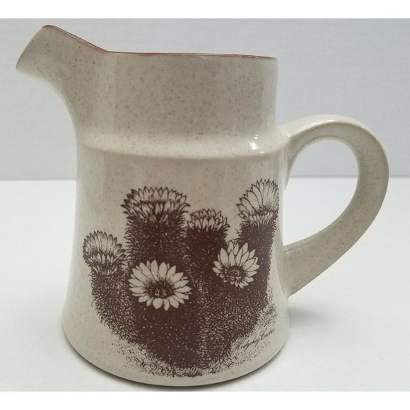 Noritake Desert Flowers Mini Pitcher Stoneware 8341 Vintage 4" Hedgehog Cactus - Picture 2 of 9